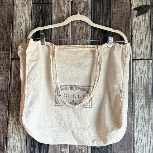 Gucci Handbags - 2021 Gucci Beige Canvas Muslin Reusable Shopping Tote Bag